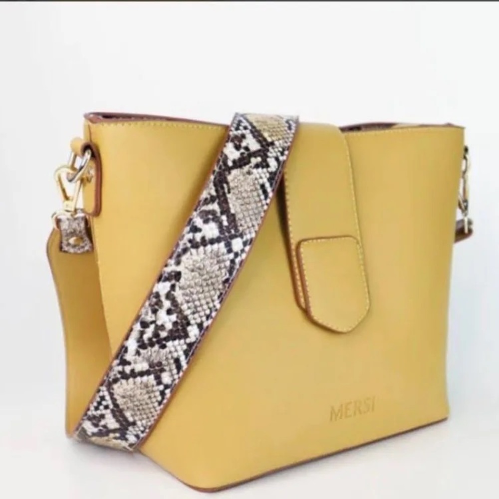 MERSI Isabel Bucket Purse - Vegan Leather Bucket Bag, Mustard Yellow w/ Wallet